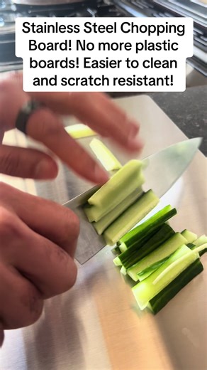 Stainless Steel Chopping Board! This is so much easier to clean than the plastic ones! Much bigger working space too! #stainlesssteelcuttingboard #choppingboard #cuttingboard #stainlesssteel #chopping