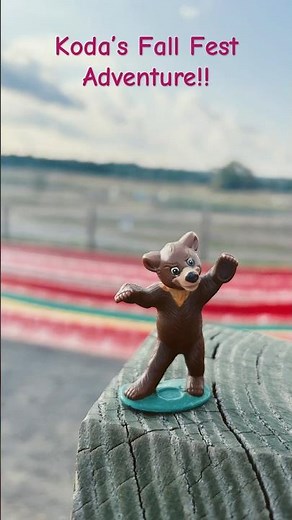 Brother Bear Koda Fall Fest Adventure!! Figure Video #disney #brotherbear #figures