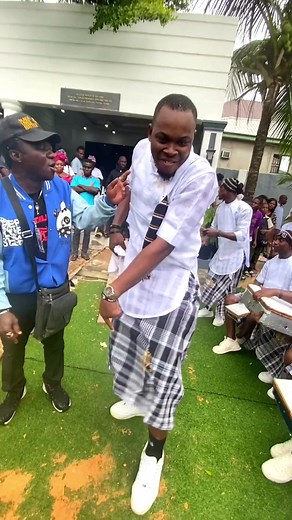 There was a Lot of Dancing at this Grand Burial. 💚🔥💚 . Stay Tuned as we show you Stunning Highlights of the Grand Burial of MAJOR (DR.) Edmund Onunwo. C. Otto (Rtd). MSS, FSS, MBChB, MSc, C.D.I.A, FIAMN-HON, FMCPath, FRCPath, from the Otto Dynasty of Elelenwo in Oropotoma Kingdom of Rivers State, Nigeria 🇳🇬. 🙏🏾💚🙏🏾 . Burial Coverage: @weddingsinportharcourt Family: @otto_orondaam , @ottocanon , @inviinci , @ebiyej Event Co-ordination: @weddingsinportharcourt , @ivieomas and @thankgoddon