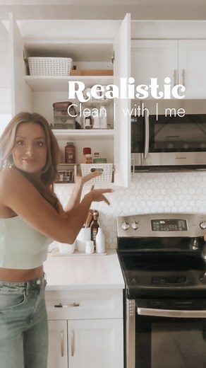 93K views · 317K reactions | Realistic clean with me! ⚠️ curse words used ⚠️ 浪 #organizewithme #cleanwithme #cleaninginspo #cleaninghacks #amazonkitchenfinds #amazonkitchen | Brittany Ostofe | Facebook