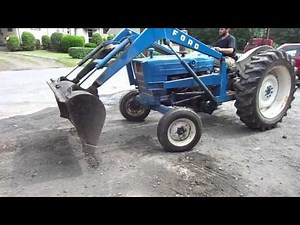 Ford 4000 w/ Loader Bucket