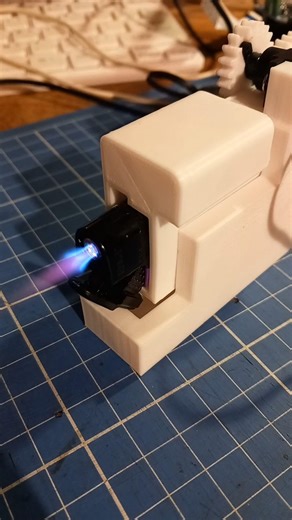 Servo-controlled blow torch robot arm attachment #shorts #3dprinting #arduino #robot #electronics