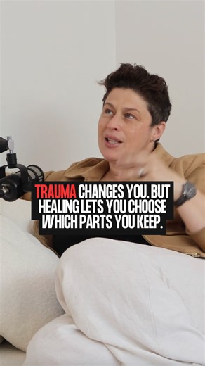Amanda Anderson walked through the kind of moments that split your life into before and after. But she didn’t stay in the after — she rebuilt herself. This conversation is strength, truth, courage, and heart. New episode live now. In The Heart Of The Vault #podcast #griefandloss #griefsupport #griefjourney #intheheartofthevault #resilience | In The Heart Of The Vault Podcast