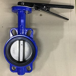 [Hot Item] DIN 3202-K1 DN 100 Pn10 Butterfly Valve with Lockable Hand Lever