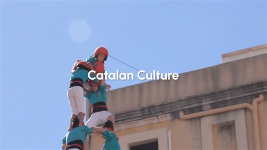 🗼🌟 Discover Catalonia’s Human Towers! 🌟🗼 Castellers, or human towers, are a unique Catalan tradition dating back to the 18th century. These towers showcase incredible skill, teamwork, and community spirit, with success relying on the collective effort of the entire group. 👥👐 🤩 Experience the thrill of live performances, especially at the Tarragona Castells Competition. For more info about the 2024 Human Tower Competition, visit: https://www.tarragonaturisme.cat/en/events/human-castle-comp