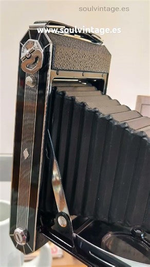 Cámara fotográfica kodak Six 16 Art Decó año 1932 - 1934