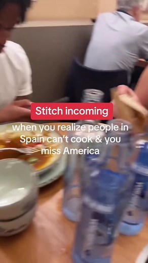 #stitch with @JADÉ How to eat GOOD in Europe #romani #traveltiktok #spaintravel #romatiktok #poc #ethnic #seasoning #spicyfood #travelhack #traveltip #europeansummer #gitano #gitanostiktok #comidagitana #spain #food