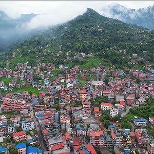 357K views · 16K reactions | निकै सुन्दर लमजुङ जिल्लाको बेसी सहर, हामी घुमेर अघि बढ्यौ । आउनुहोस्, सँगै घुमै है त । #manang #lamjung #besisahar #desertofnepal #himalayas #travel #explore #beauty #trekking #nepal #beautiful #traveldestination #sachinneupanevlogs | Sachin Neupane Vlogs | Facebook