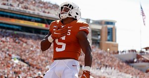Texas running back expresses frustration following another upsetting loss