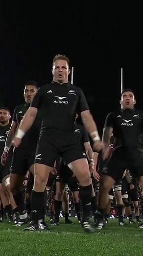 Powerful Haka Performance by All Blacks in New Zealand