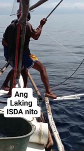 892K views · 6.2K reactions | Napakalaking ISDA | Napaka-lakas,gustong kumawala | Swordfish hunting Catching Swordfish | million views | Ernie.Official | Facebook
