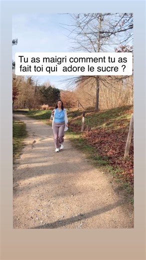 “Tu as maigri, comment tu as fait ?” Honnêtement ? Je n’ai pas fait de régime drastique Je ne passais pas mes journées à la salle de sport J’ai suivi un programme à base de plantes 🌿 pensé pour aider le corps à dégonfler, mieux digérer et brûler les graisses 🔹 Une cure détox pour nettoyer le corps 🔹 Un brûleur naturel pour activer le métabolisme et limiter les fringales 🔹 Et ces gummies minceur (oui, des bonbons 😋) 👉 pour cibler le ventre et retrouver une silhouette plus affinée Le secret,