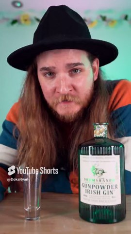 Experiencing the Zesty Twist of Drumshanbo Gunpowder Irish Gin with Sardinian Citrus