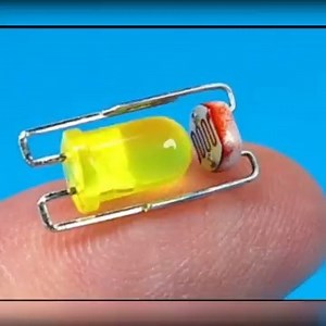Super Simple Electronic Project #schema #electronic #electronico #electronica #electrónicos #circuitos #DIAGRAMAS #electronicsprojects #ElectronicsProjects #electrician #Projects | Electric 2.0