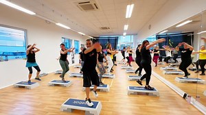 69K views · 2.2K reactions | SUPER STEP COREOGRAFICO❗️ #miguelbenitezfitnesstips #stepcoreografico #fitnessmusicale #Macerata #maceratafitnes | Miguel Benitez Fitness Tips | Facebook