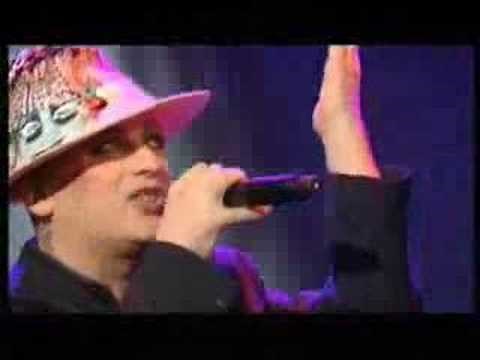 Boy George - Karma Chameleon (Live 12/06)