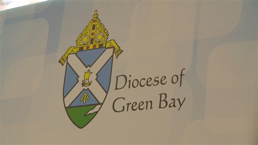Bishop Robert Banks, who led Green Bay diocese from 1990-2003, has died