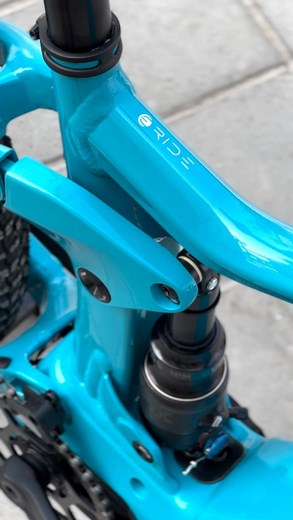 4 comments | The Scott Bike Strike eRIDE 940 INT is a full-suspension...