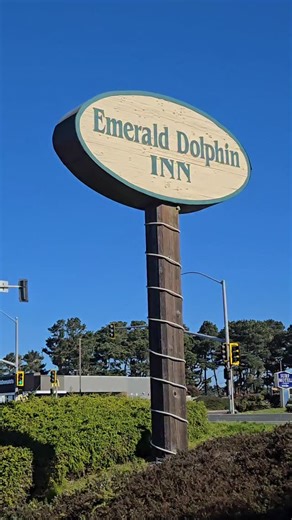 Visit Fort Bragg, California on Instagram: "Stay, play, and unwind in Fort Bragg, California 🐬✨ The Emerald Dolphin Inn & Mini Golf offers a fun and welcoming stay just minutes from beaches, trails, shops, and local attractions. Guests enjoy a complimentary round of mini golf and $5 bike rentals, making it easy to explore Fort Bragg at your own pace. Comfortable rooms, classic arcade games, and thoughtful extras make this a great choice for couples, friends, and families alike. Visit our websit