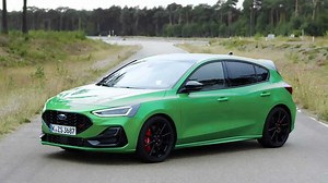 Ford Focus ST Gets Track Pack With Stiffer Suspension, Larger Brakes