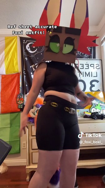 just wanted to show this off 💥 #furry#foxiboxi#furryfandom#fursuit#boxhead#foxiboxiverse#🦊📦