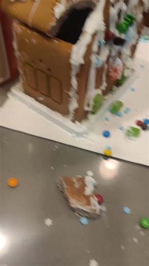 gingerbread house #meme #funny #mess