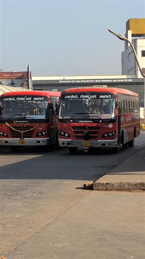 #nwkrtc #belagavi #gokak KA23F1217 #tata #ksrtc #frontdoor #new #generation #redbus #love #express