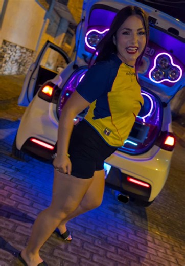 EL STICH video clip - PRODUCTOR DENNIS