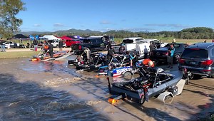 Engine warmup is underway, with the LIVE stream due to start at around 10.00am (in half an hour) join us right here on Facebook and share it with your friends ⏱🏁🏆 #PenriteV8Superboats | V8 Superboats