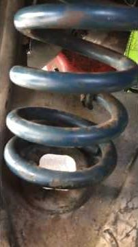 Installing Standard Front Springs on a 1972 HQ Holden Kingswood without spring compressors