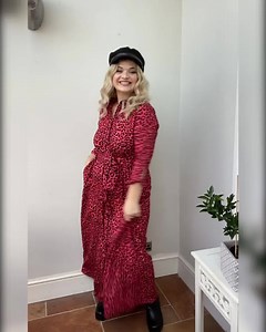 The perfect print for turning heads 🐾 | SilkFred.com