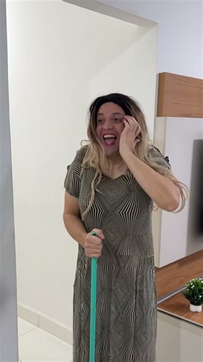 QUANDO TEM AULA DE INGLÊS