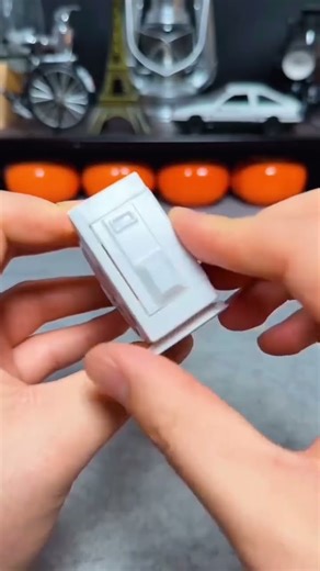 Mini AC Review: Can This Tiny Air Conditioner Actually Cool a Room?