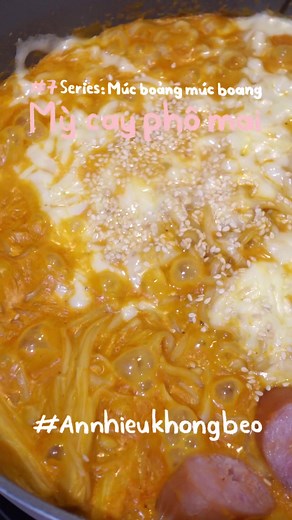 Mì Cay Phô Mai Đêm Mưa Bão - Mukbang Review