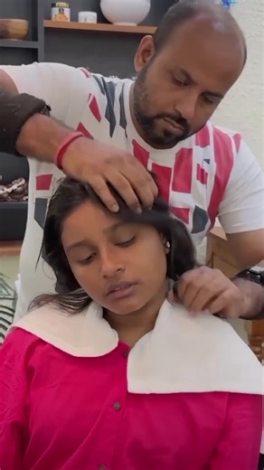 Relaxing Deep Tissue Head Massage and Neck Cracking