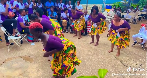 Dance Tutorials on TikTok: Master Trendy Moves