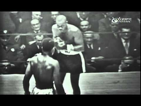 Muhammad Ali vs Doug Jones