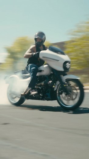 Trask Performance on Instagram: "Last week, our friends from @kruesioriginals stopped by for a dyno session with their 24 Street Glide 🏁 Ryan paired @harleydavidson 135” Crate Engine with our newley released Assassin Stage ii Turbo Kit for 24+ FL’s and we managed to squeeze roughly 200 HP out of her 🙏🏼 You can watch the full video on our YT Channel now and follow the rest of the build on Kruesi’s channel ⛓️ #Trask #TraskPerformance #TraskTurbo #HarleyDavidson"