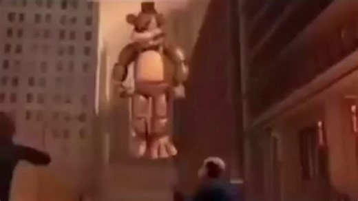 Seria tão engraçado de tivesse algum filme com todos os arquivos do blender/maya pra fazer "mods" do próprio filme