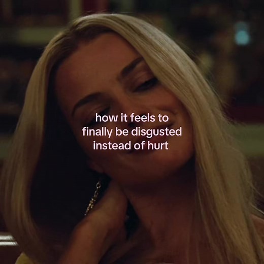 Margot Robbie's Disgusted Reaction