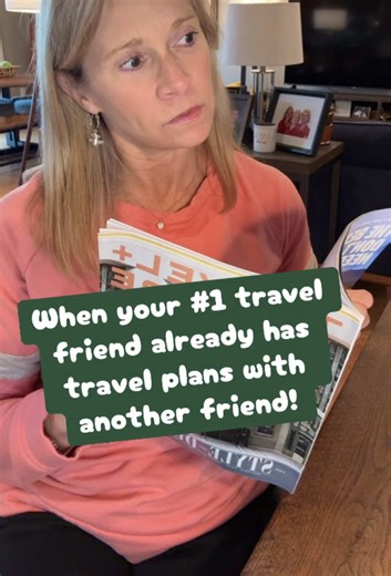 Who’s this OTHER woman?? #flygirl #flylikeagirl #traveltiktoks #comeflywithme✈️