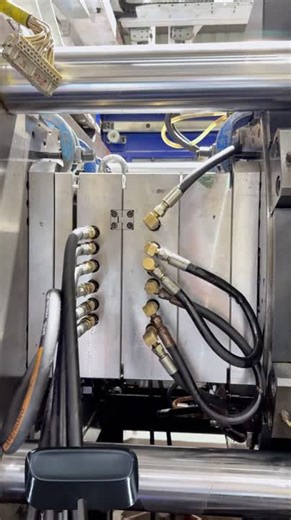 Two-shot Molding vs Overmolding: Efficiency, Quality, Cost, Design | Rosa Wang posted on the topic | LinkedIn