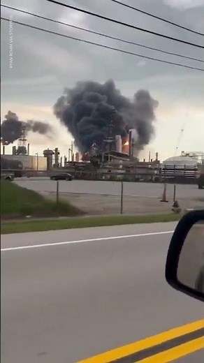 BP oil refinery in Ohio breaks out in flames | USA TODAY #Shorts