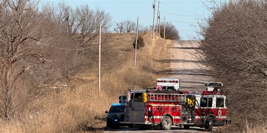 Single-vehicle crash sends one to hospital in Comanche County