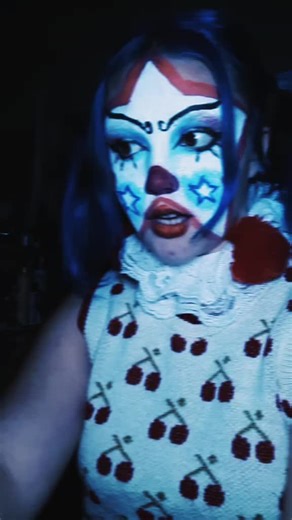 I love Pennywise, like ahhhhhghhhh I'd let him eat me 😭😏#fakebodyy⚠️ #clownoc #fakeaction⚠️⚠️⚠️ #IT oc