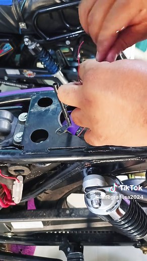 Cómo instalar Luces LED en tu moto - Paso a Paso