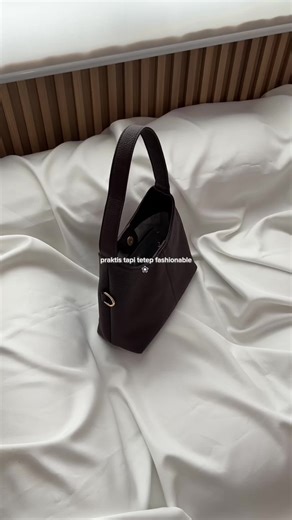 Explore Stylish Brown Outfits with Vera