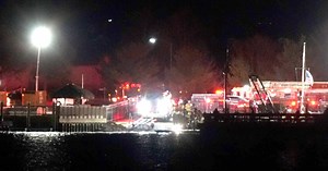 Plane collides with helicopter at Washington Airport