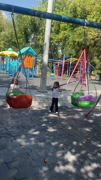 Celine and Ailin in the park #funny #babygames #cutebaby #cute #baby #playhousegames #babygirl #love