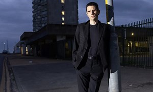 Lescop lit "L'hiver sur tes lèvres" - Radio Nova